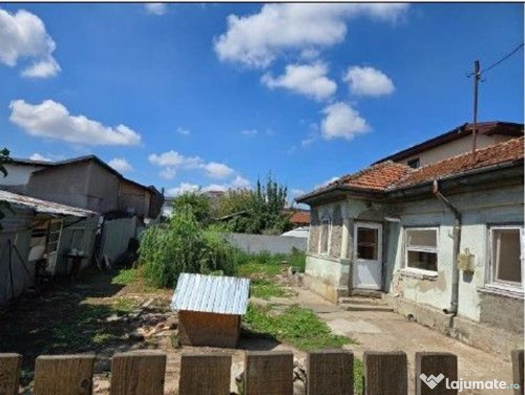 Casa si teren Giurgiu, ID: R2756385