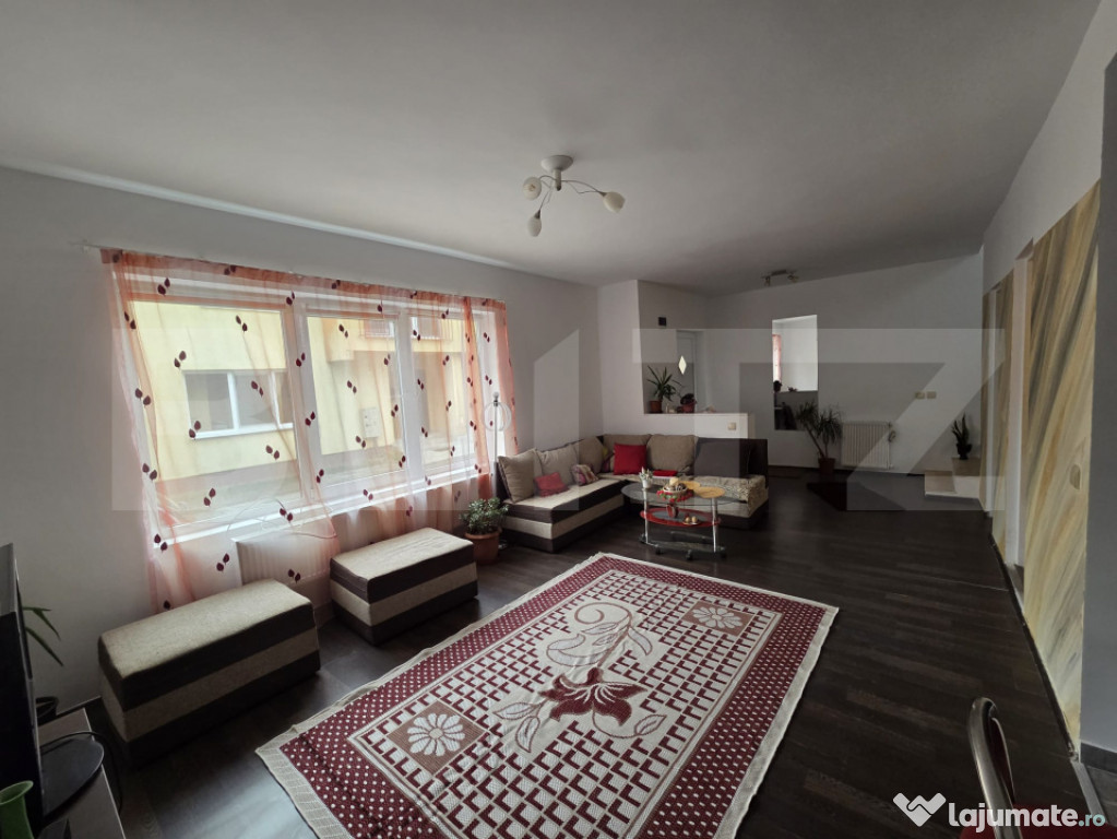 Casă de închiriat – 4 camere, 122 mp utili, zonă rezide