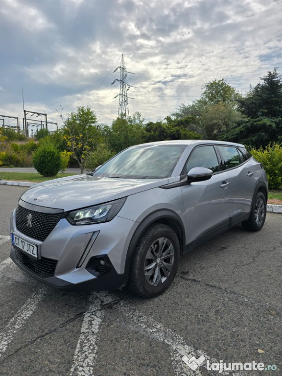 Peugeot 2008 1.2 PureTech EAT8