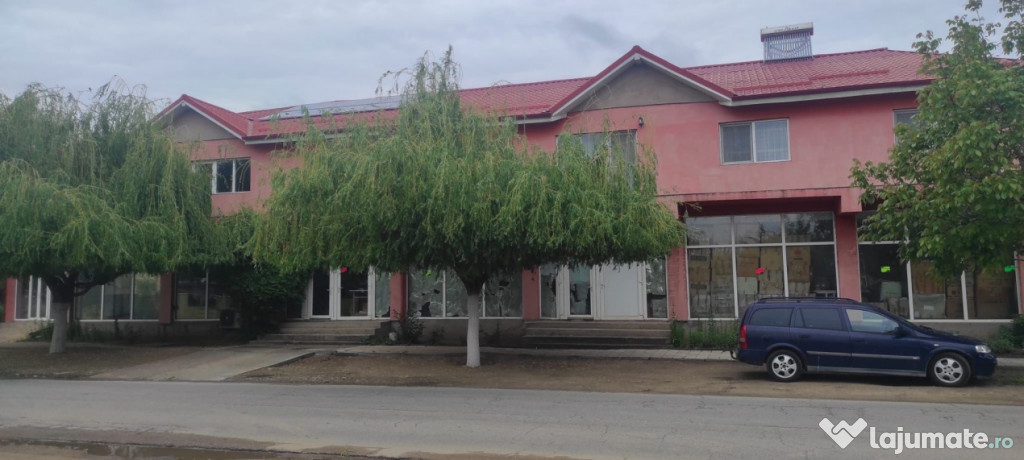 Investiție profitabilă Calafat, spații + apartamente + te