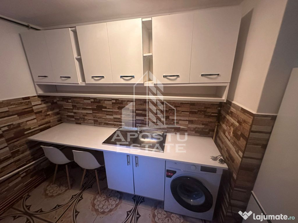 Apartament cu 1 camera, decomandat, etajul 1, centrala, D...
