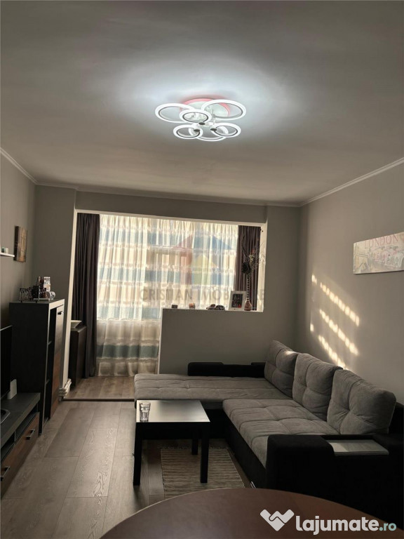 Apartament 2 camere , etaj 2, Republicii-Piata Mare, mobila