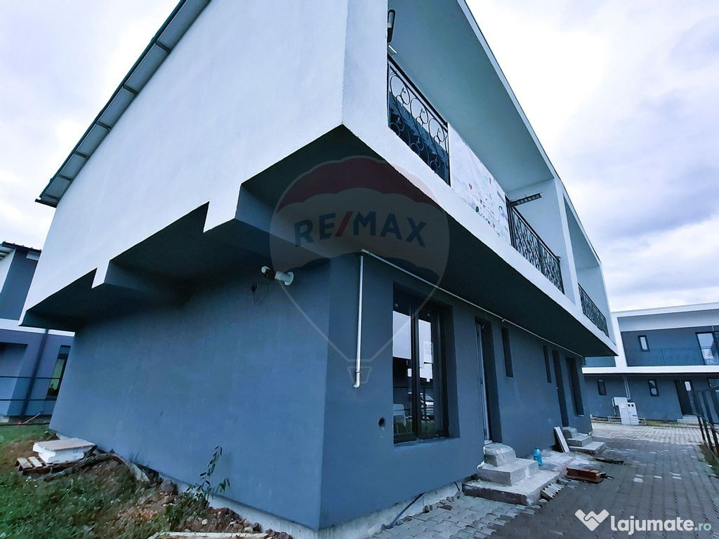 Casă tip Duplex Rășinari