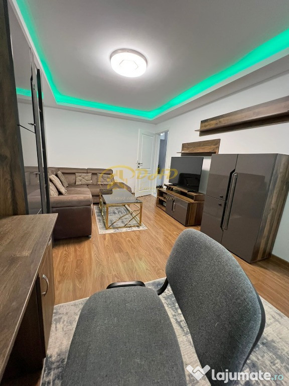 Apartament 2 camere decomandat in zona Palas