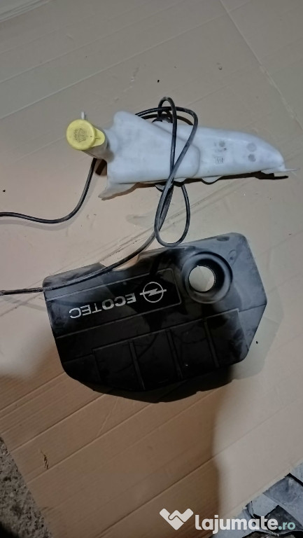 Capac motor+rezervor lichid parbriz Opel Astra G