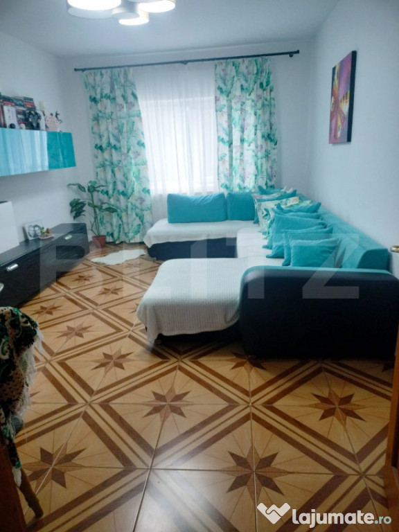 Apartament cu 3 camere, decomandat în Codlea