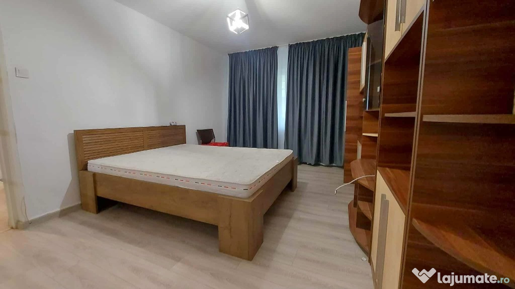 Apartament 1 camera D, Palatul de Justitie, Podul de Fier