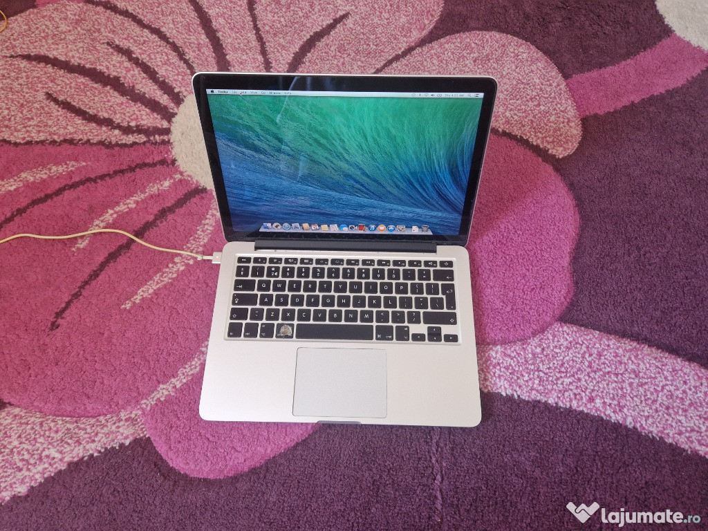 MacBook Pro A1502 | 16GB Ram | 256GB |
