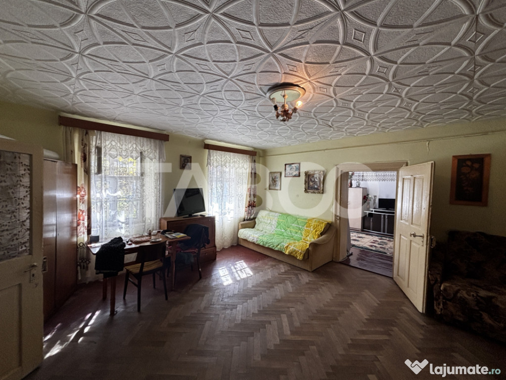 Casa cu curte si gradina prima afisare zona Trezian Sibiu