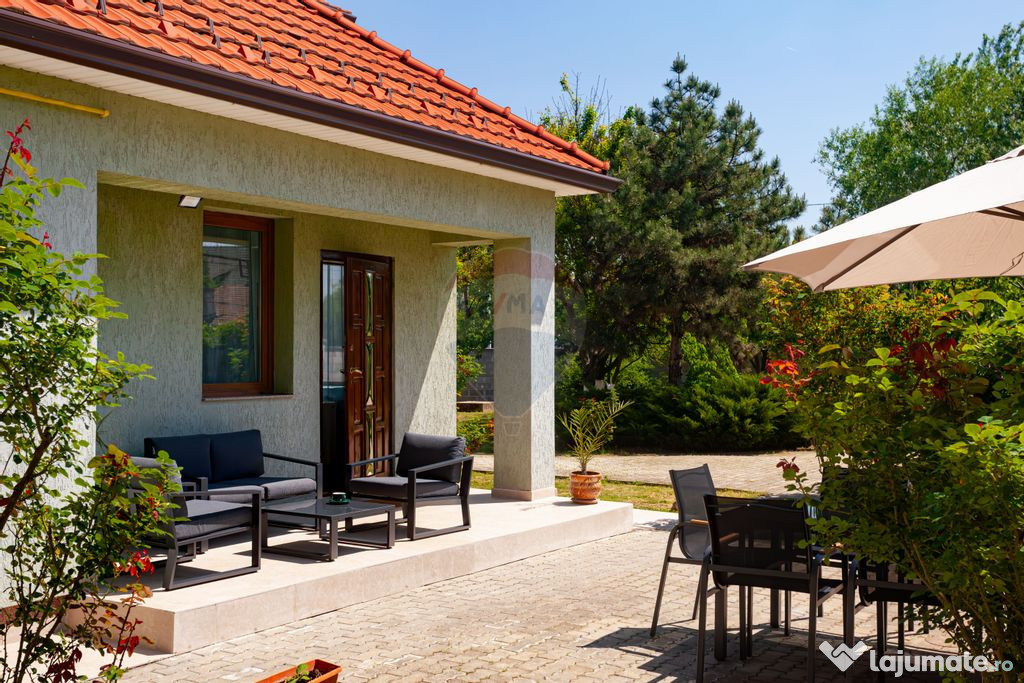 Casă cochetă de vânzare, teren 954 mp, în Subcetate, ...