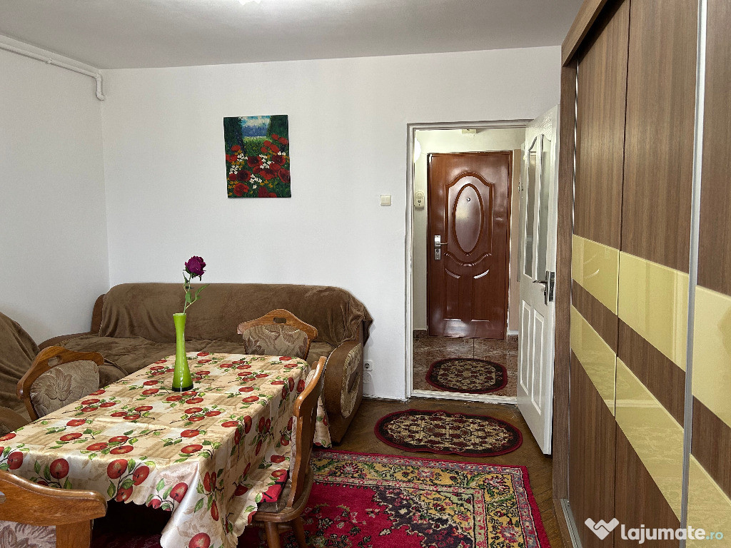 Vand garsoniera in Zona Garii (Proprietar)