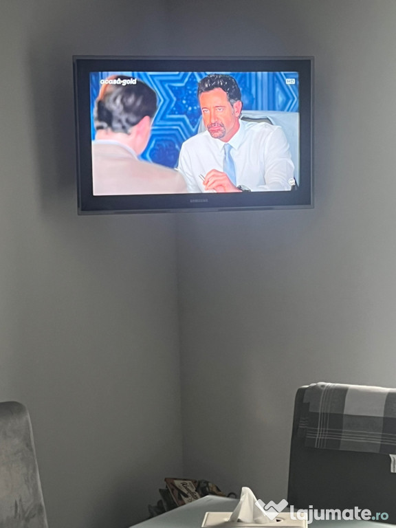 Tv samsung cu suport perete