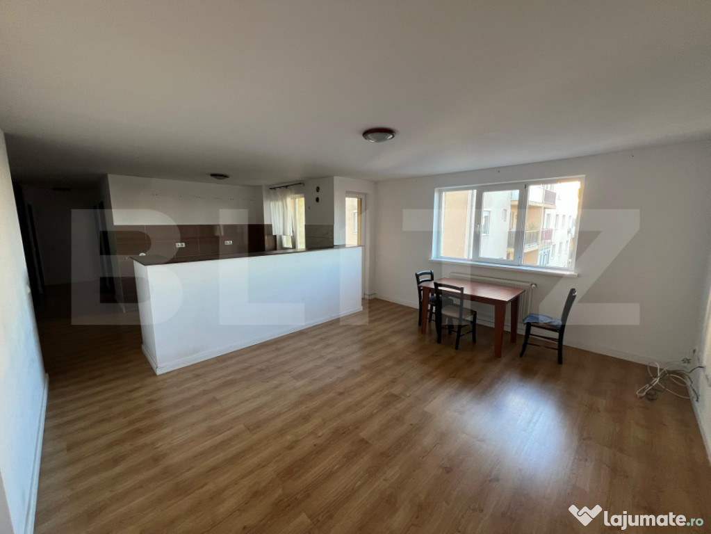 Apartament 3 camere 81 m2