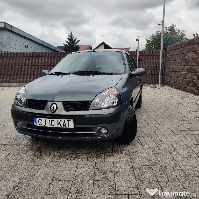 Renault Symbol 2006