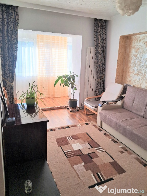 P.F, ideal locuință sau investiție: apartament 3 camere,2 băi Marasti