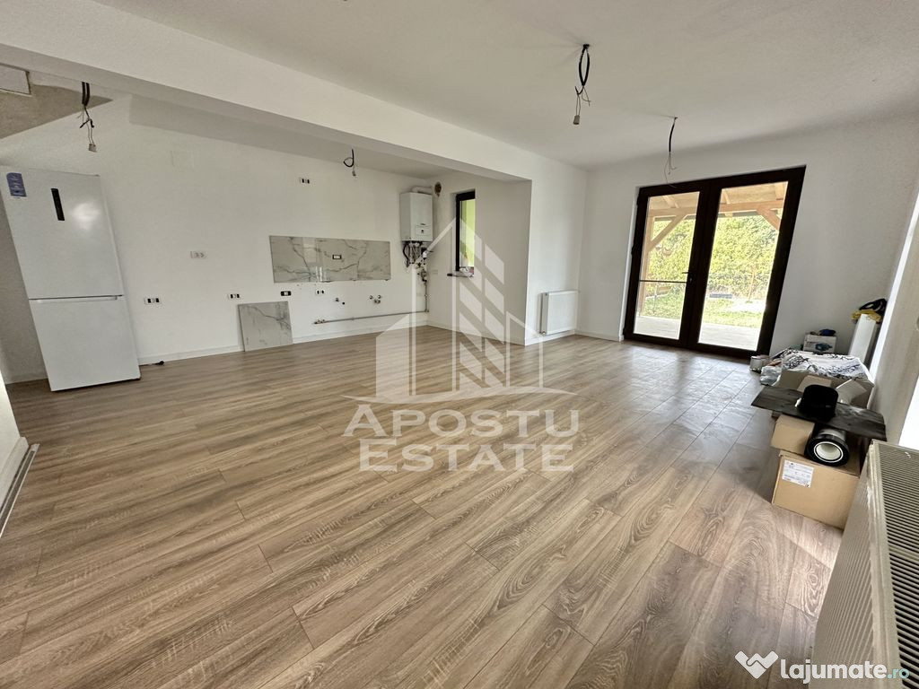 Duplex cu 4 camere, 2 bai si dressing in Giroc la asfalt.