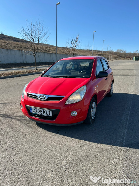 Hyundai i20 benzina