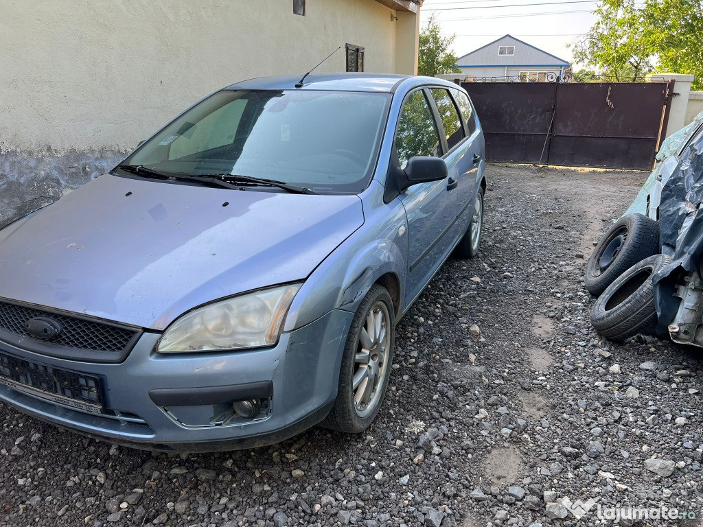 Dezmembrez Ford Focus