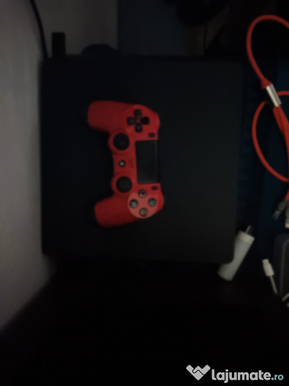 Ps 4 cu casti si 12 jocuri