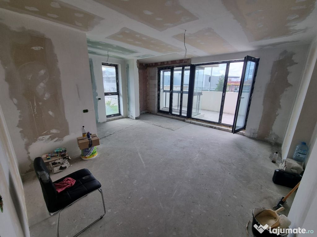 Tomis nord Euromaterna-apartament 3 camere decomandat cu ...