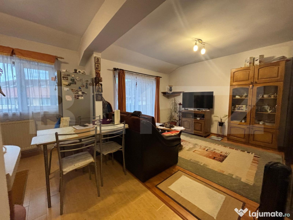 Apartament 2 camere, 51mp, parcare, zona Florilor