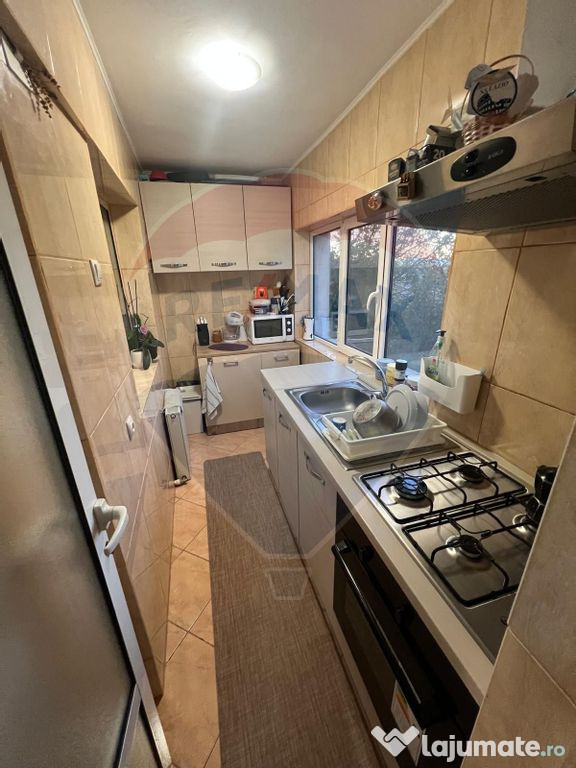 Apartament cu 2 camere de vânzare în zona Sud-Vest