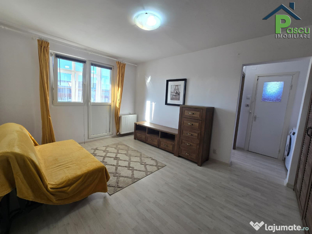 2 camere Eroii Revolutiei, int. Targu Frumos, mobilat, 37 mpu