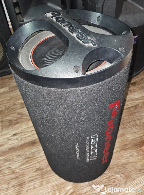 Sistem audio pentru mașină