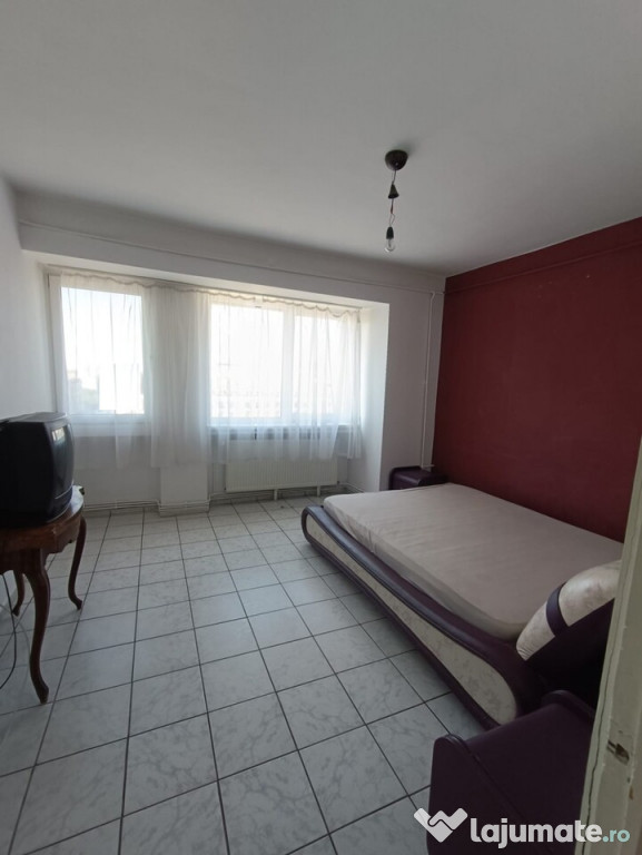 ULTRACENTRAL 2 camere dec vedere deosebita 95000 euro