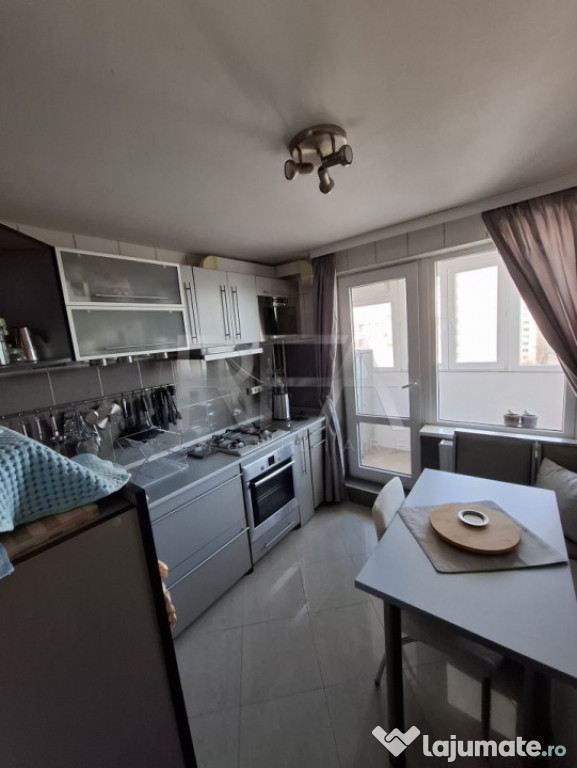 2 camere, et 9/11, anvelopat-Bd Iuliu Maniu