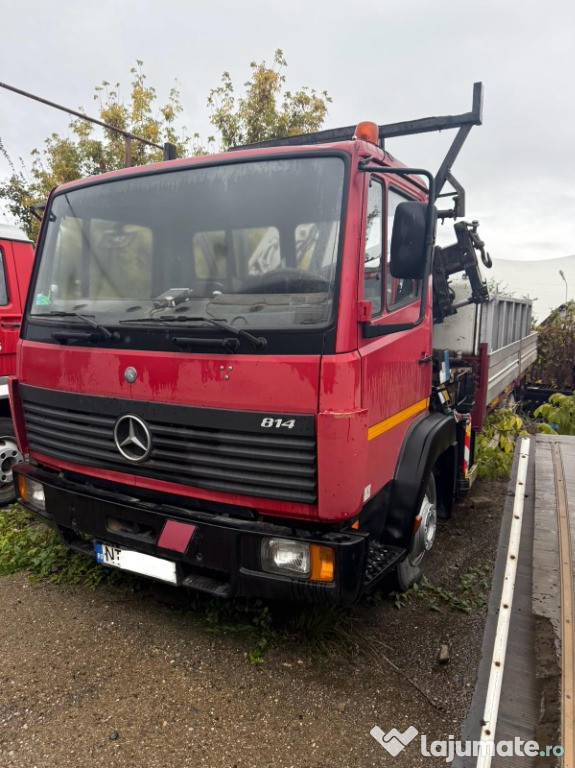 Vand camion cu macara