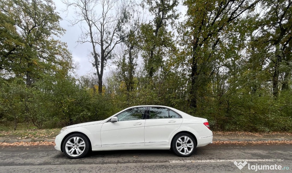Mercedes-Benz C320 Avantgarde 3.0 CDI 4Matic – An 2009 – Stare excelen
