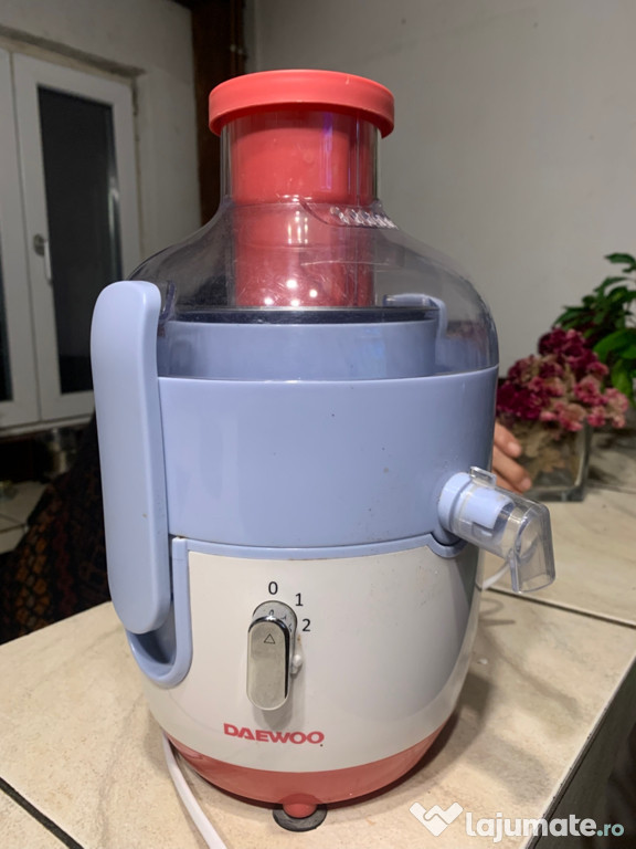 Aparat de bucătărie Storcator de Fructe/legume Daewoo