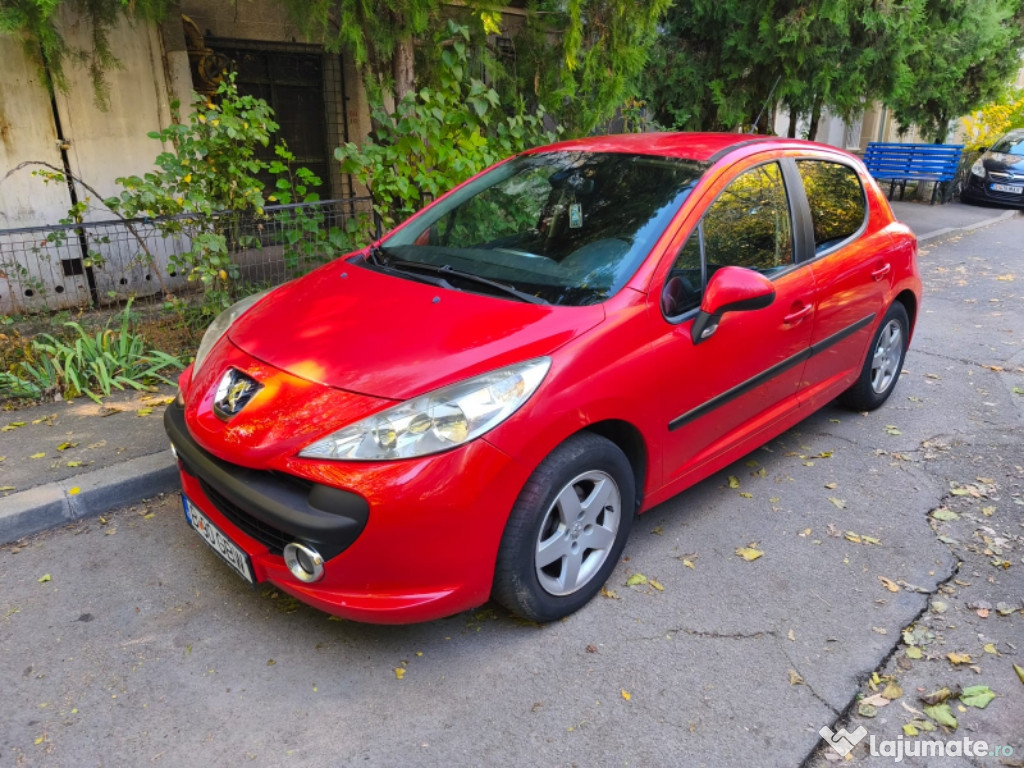 Peugeot 207 – micuța mea roșie caută o nouă familie!