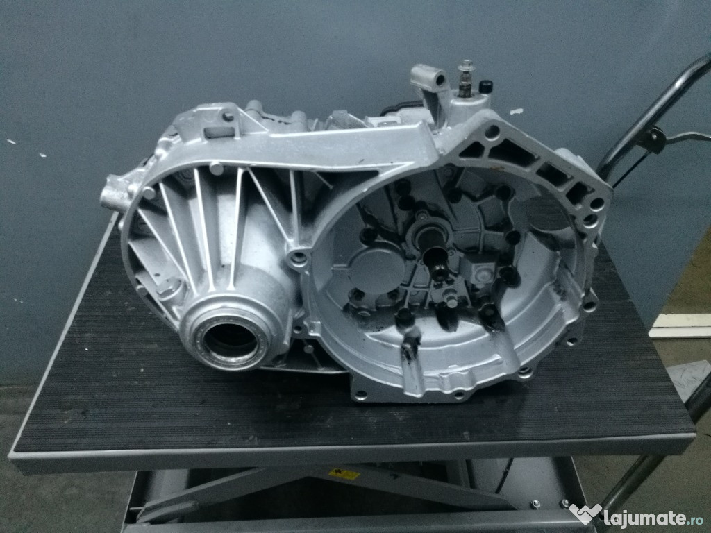 Cutie de viteze manuala VW Transporter T5 Caravelle Multivan 5 trepte