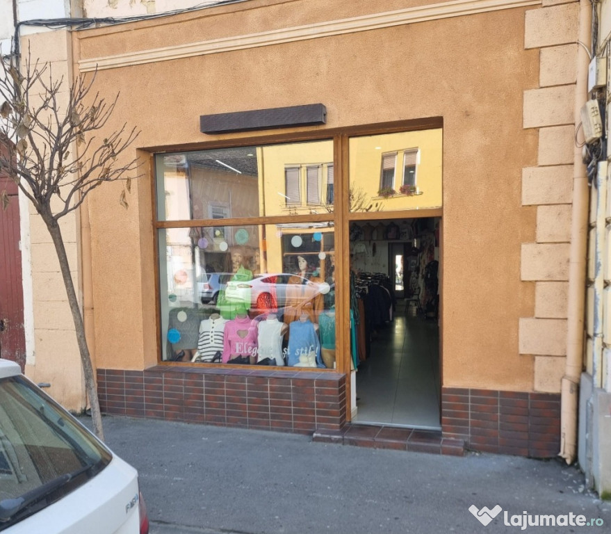 Spațiu comercial în Agnita, ultracentral, 98mp - pret negociabil