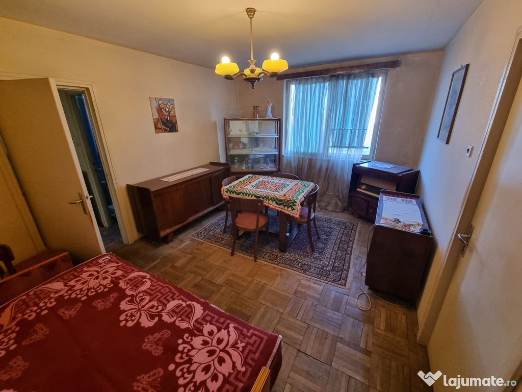 Apartament zona Abator