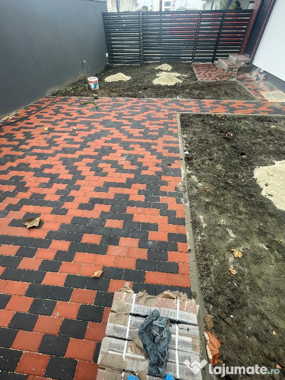 Ap. 2 camere, curte 60 mp, 2 locuri de parcare, pod pentru depozitare