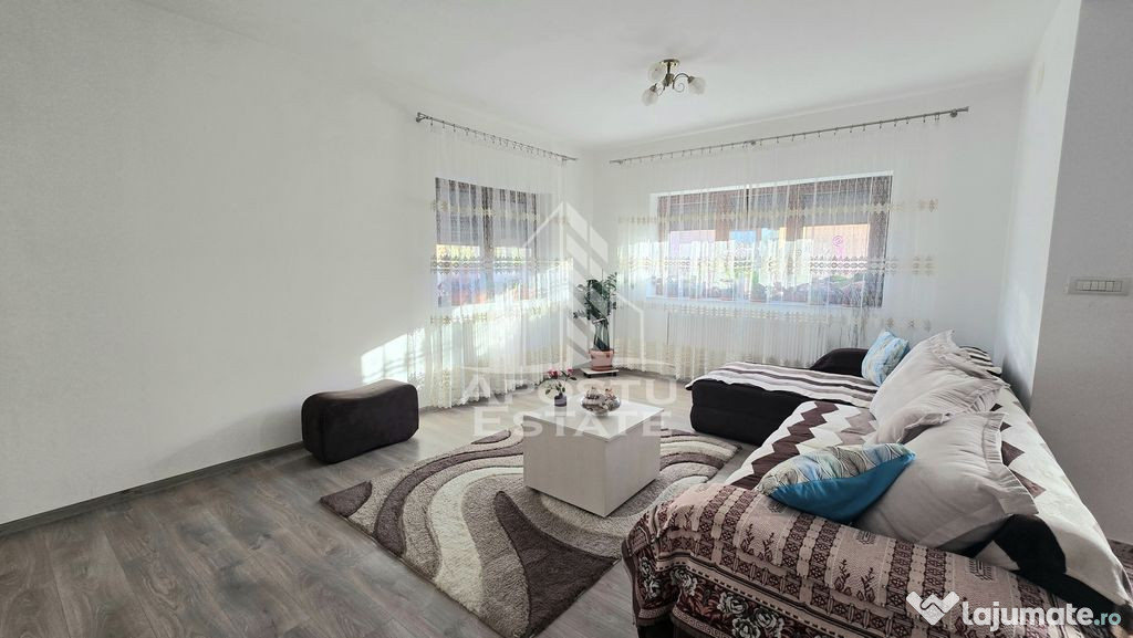 Casa individuala cu 4 camere si garaj in Sag