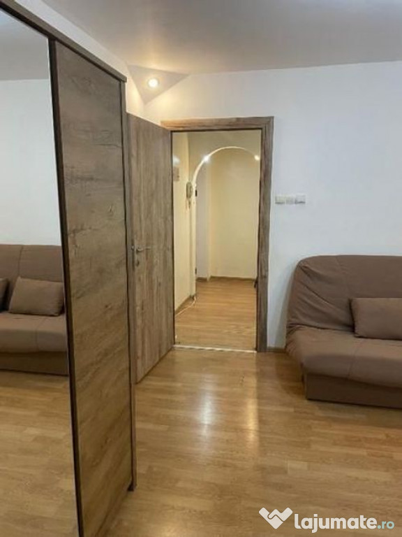 De vanzare apartament 2 camere - Izvorul Rece