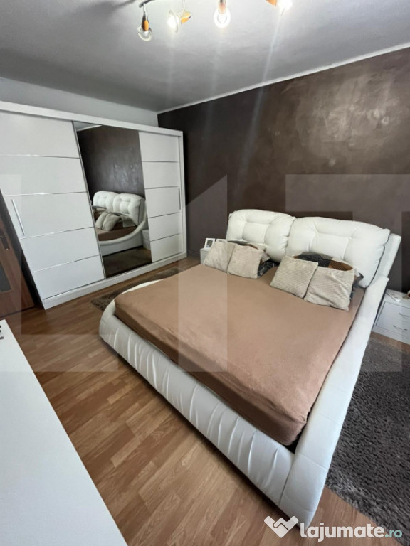 Apartament cu 4 camere, zona Sagului