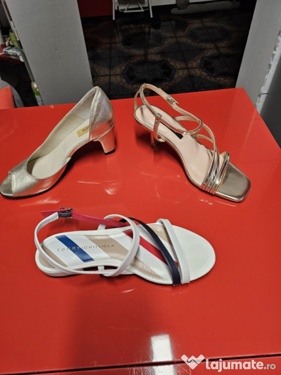 Vand pantofi si sandale cu toc si fara toc
