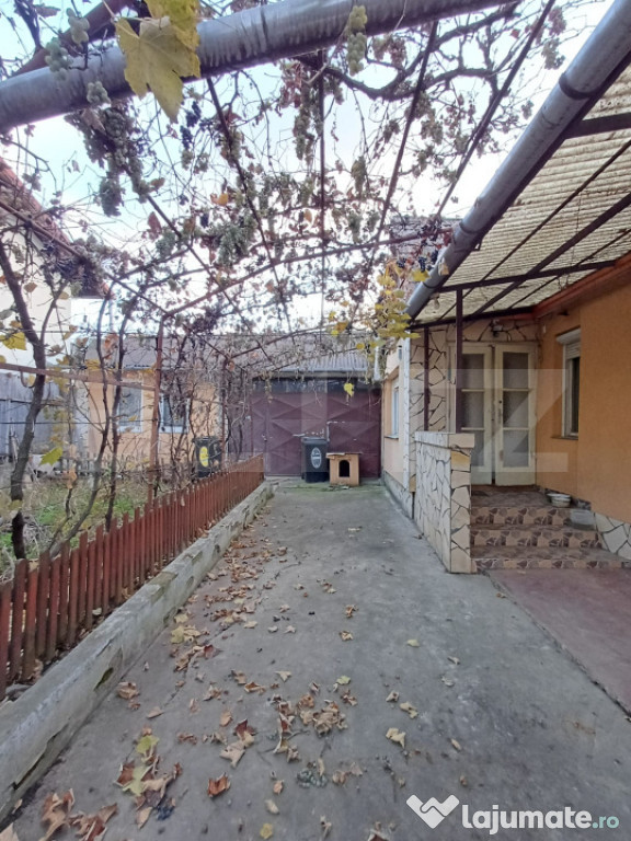 Casa renovabila, 2 camere, aproape de Centru