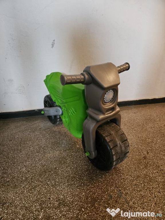 Motocicleta sport fara pedale pentru copii