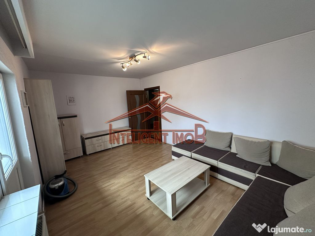 NOU! Apartament, decomandat, 4 camere, et.2 in Strand, Ju...