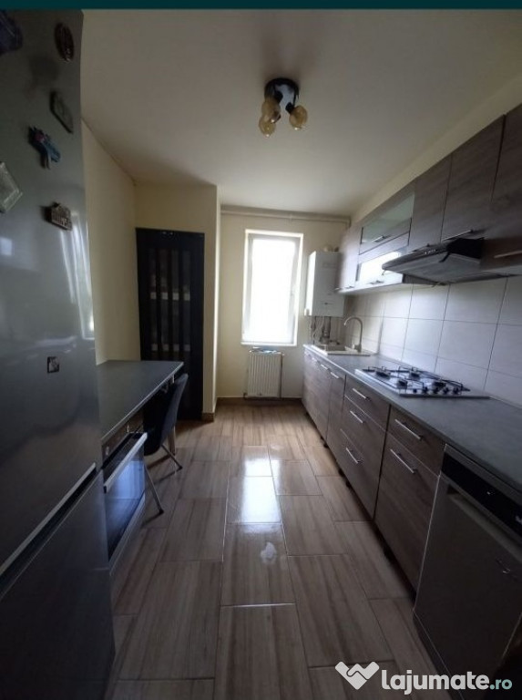 Apartament 3 camere Gheorgheni