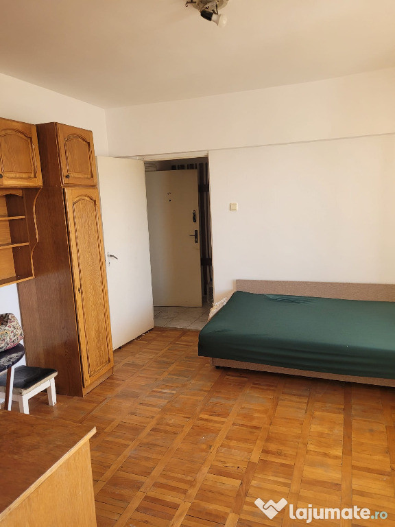 Garsonieră - Tg. Mureș - Semicentral - Zona 7 Noiembrie -