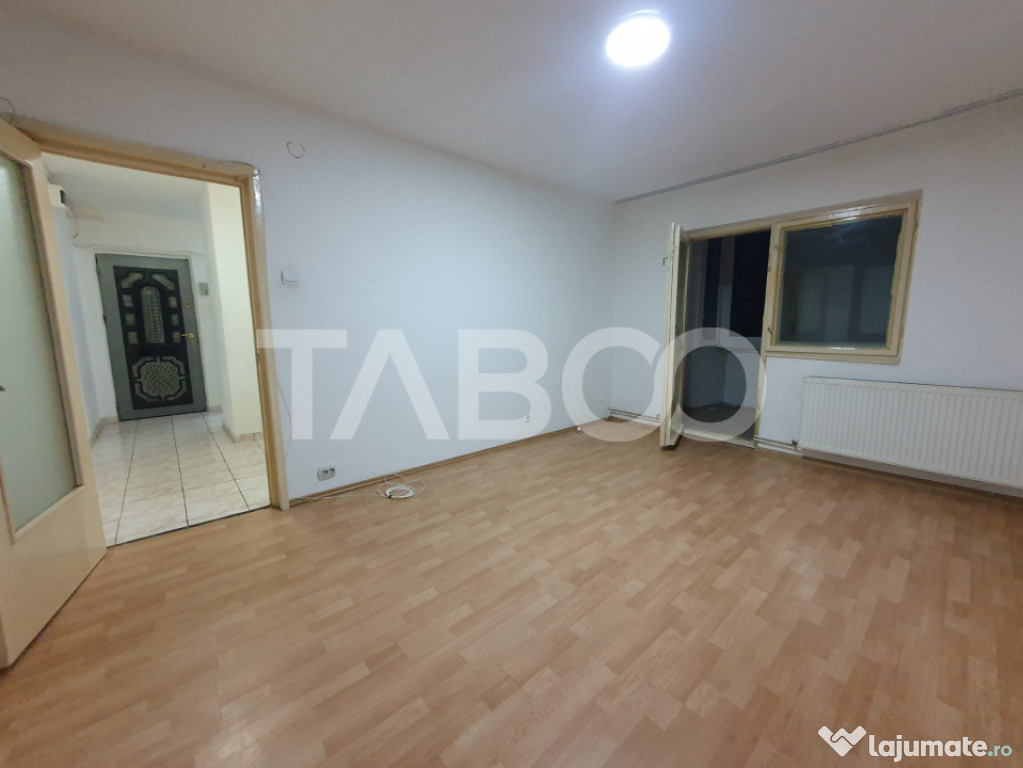 Apartament 2 camere decomandat Zona Stejarului 55 mp utili