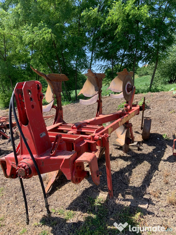 Plug, erbicidator, freză