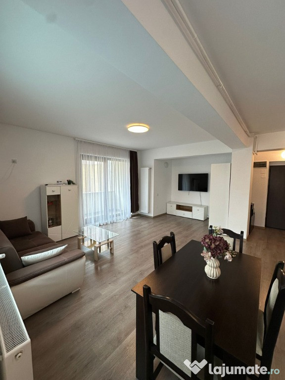 Proprietar inchiriez apartament nou 2 camere, 80 mp, zona Unirii